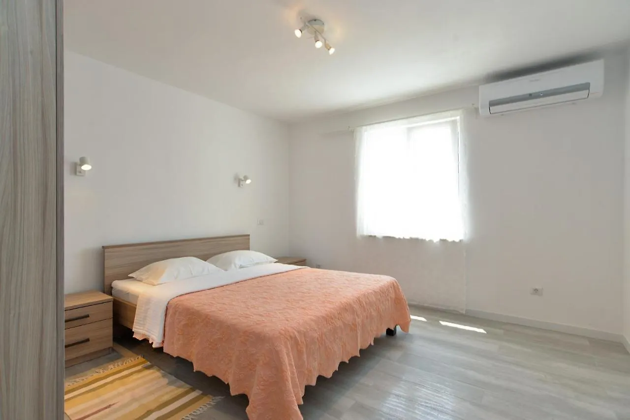 Apartments Marija 1648  Porec