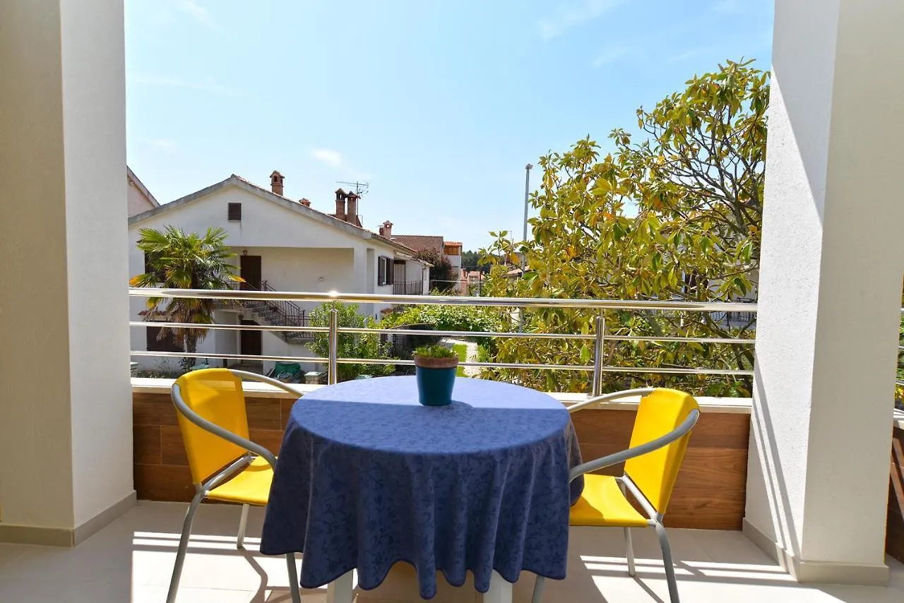 Apartments Marija 1648 0*, Porec Croatia
