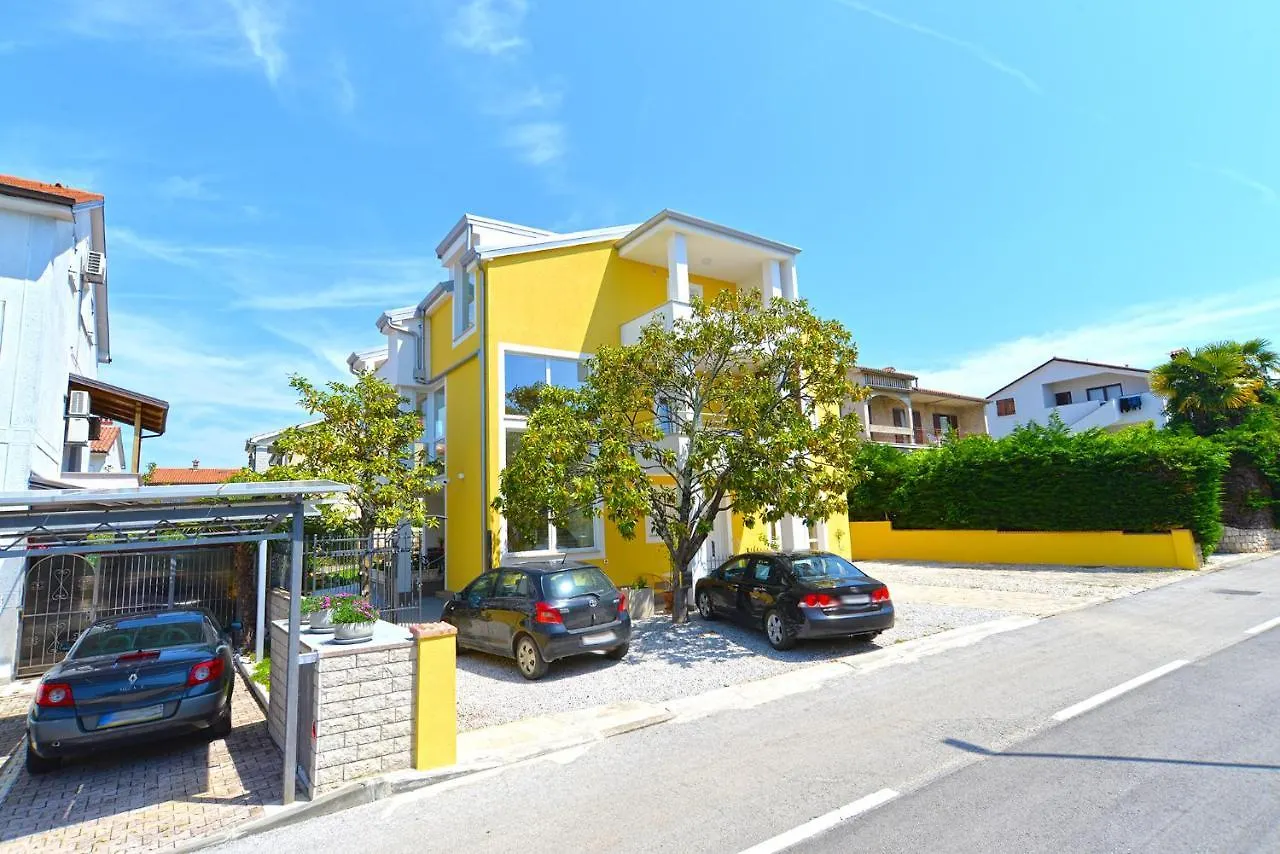 Apartments Marija 1648 Croatia