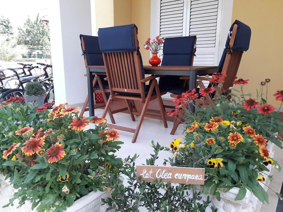 Apartments Marija 1648 Croazia